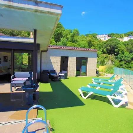 V&v Lloret- Nicole Villa Lloret de Mar