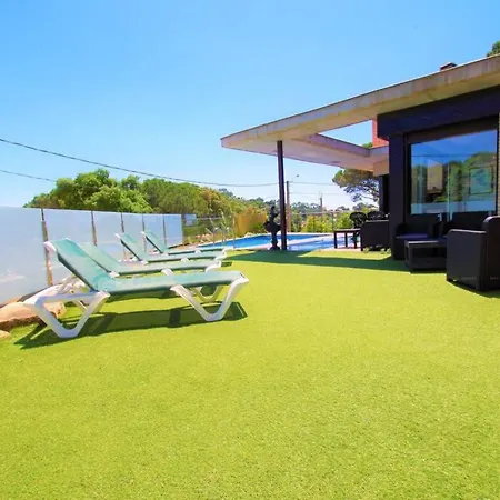 V&v Lloret- Nicole Lloret de Mar