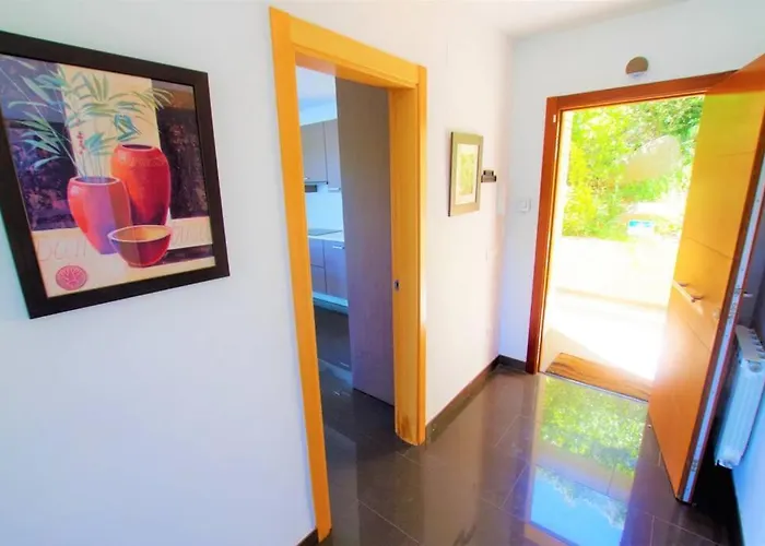 V&v Lloret- Nicole Lloret de Mar