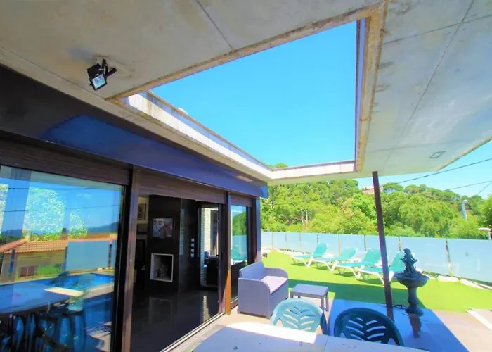 V&v Lloret- Nicole Willa Lloret de Mar