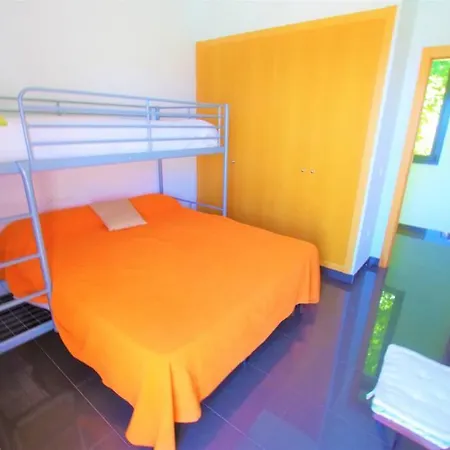 ヴィラ V&v Lloret- Nicole *