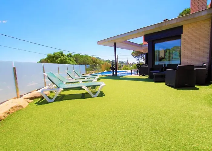 V&v Lloret- Nicole Lloret de Mar