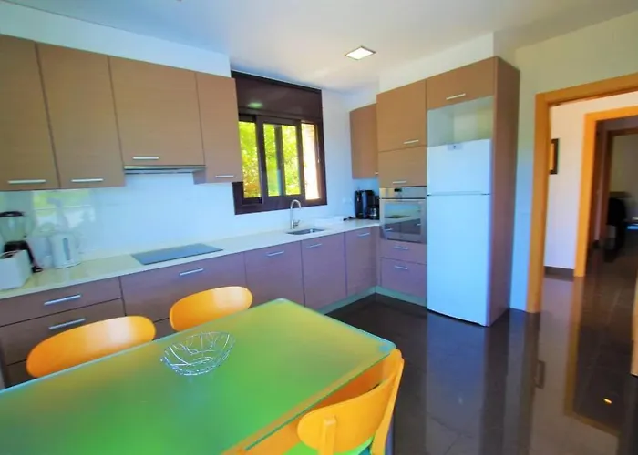 Willa V&v Lloret- Nicole Lloret de Mar