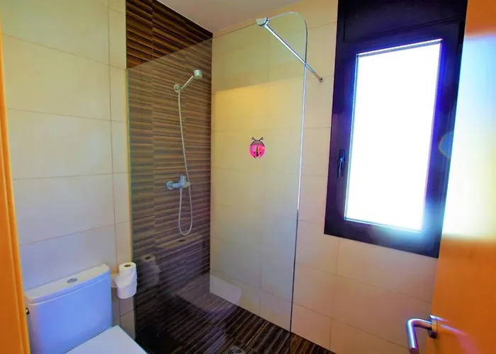 V&v Lloret- Nicole Lloret de Mar